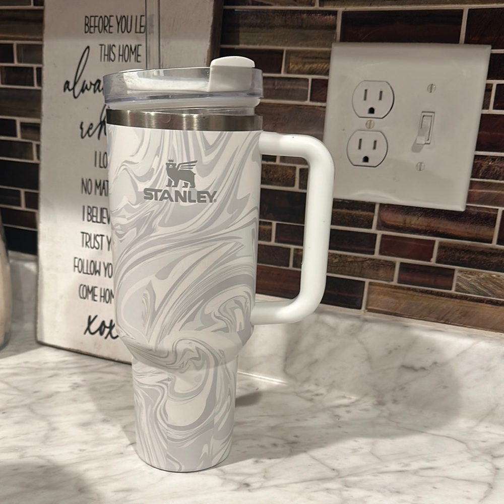 Stanley Gray Swirl Travel Mug